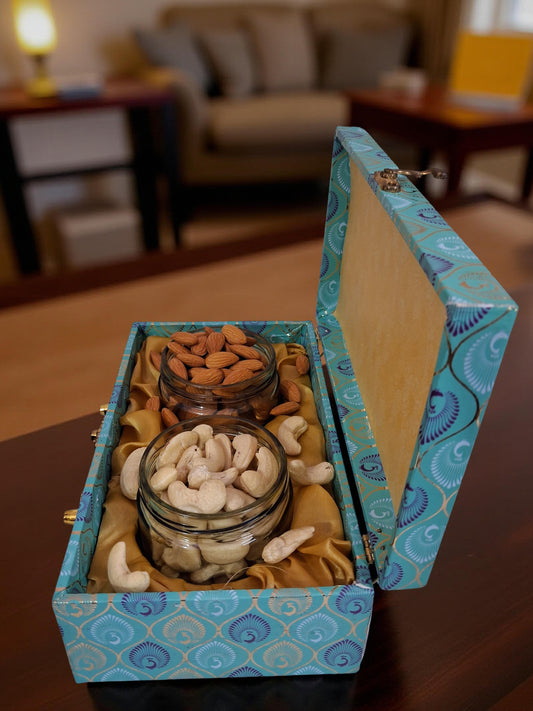 Being Crunch – Royal Duo Gift Box